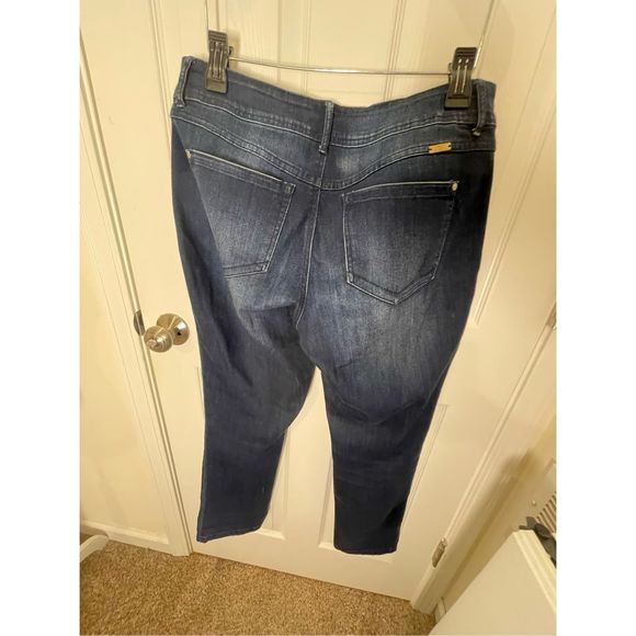INC International Concepts women’s jeans size 8 boyfriend curvy fit - Picture 2 of 8